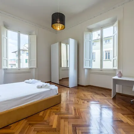 5 Min Duomo Magnificent Apartment *
